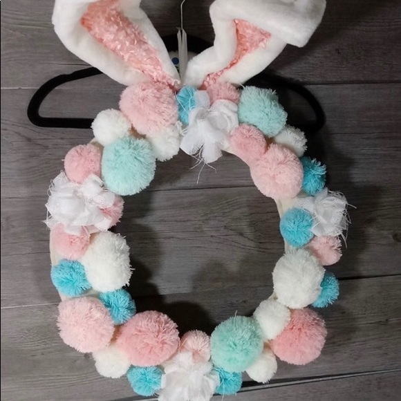 Bunny rabbit wreath - Picture 6 of 8